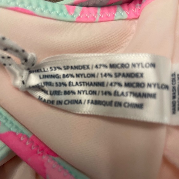 NWT Vineyard Vines Bougainvillea Ruffle Bikini Top in Crystal blue/Pink Size L - Picture 5 of 11